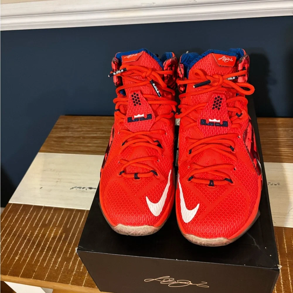 LeBron XII Independence Day Sneakers - Picture 5 of 8